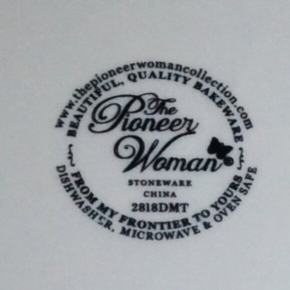 Pioneer Woman Holiday Baking Dish Christmas Tree Red Polka Dot Side Use Decor - Picture 5 of 5